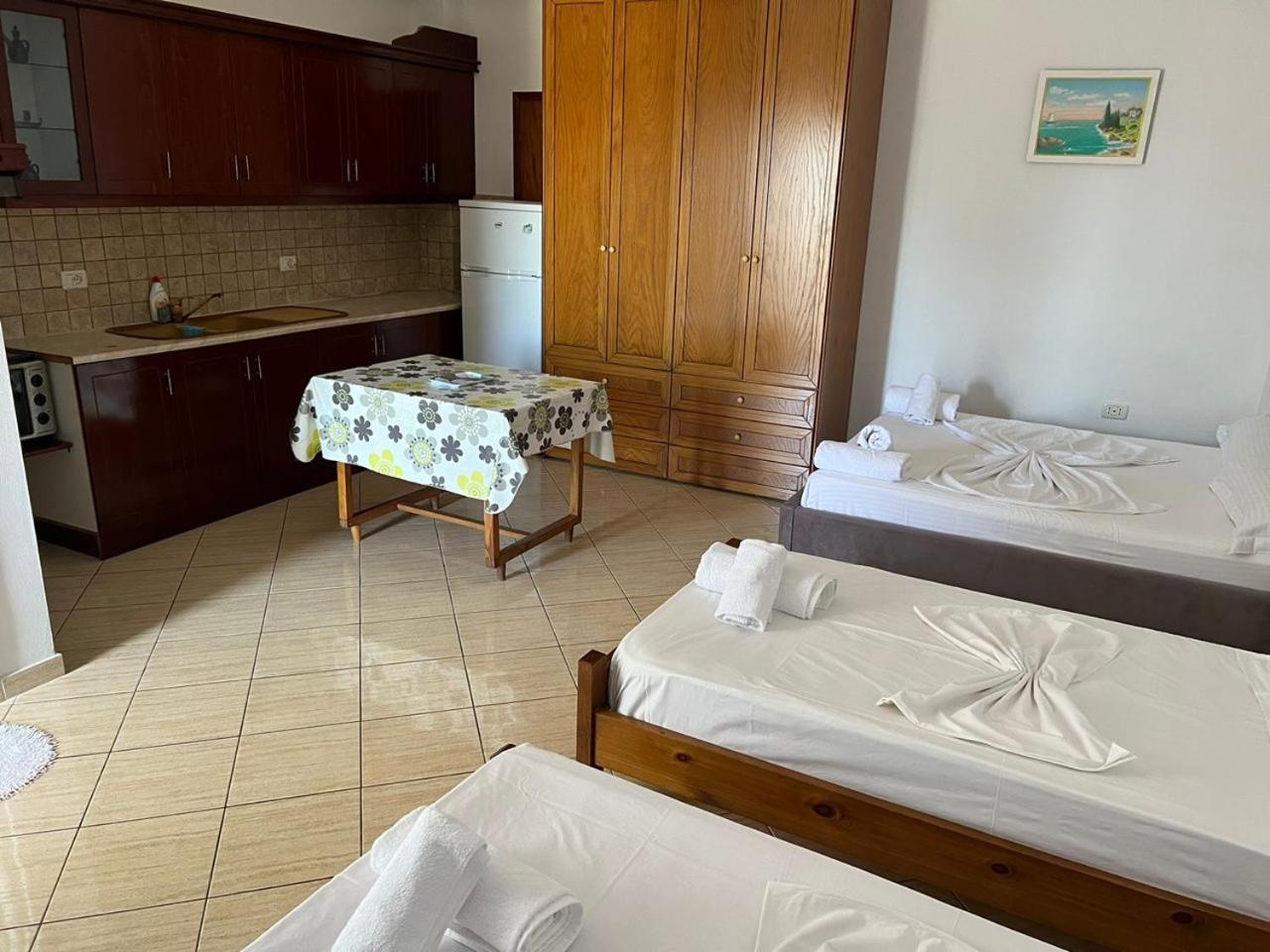 Villa Almar Sarandë Esterno foto