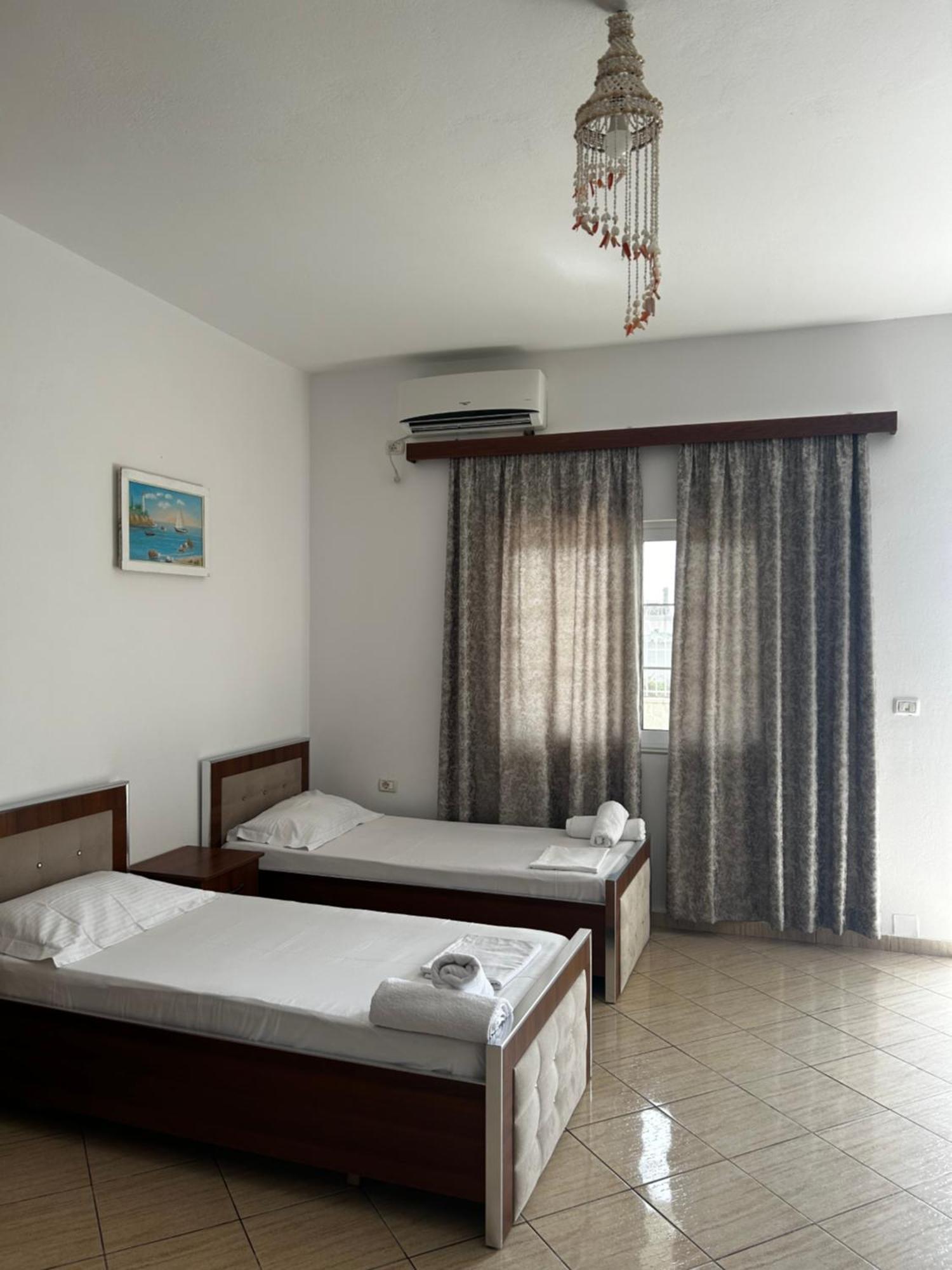 Villa Almar Sarandë Esterno foto