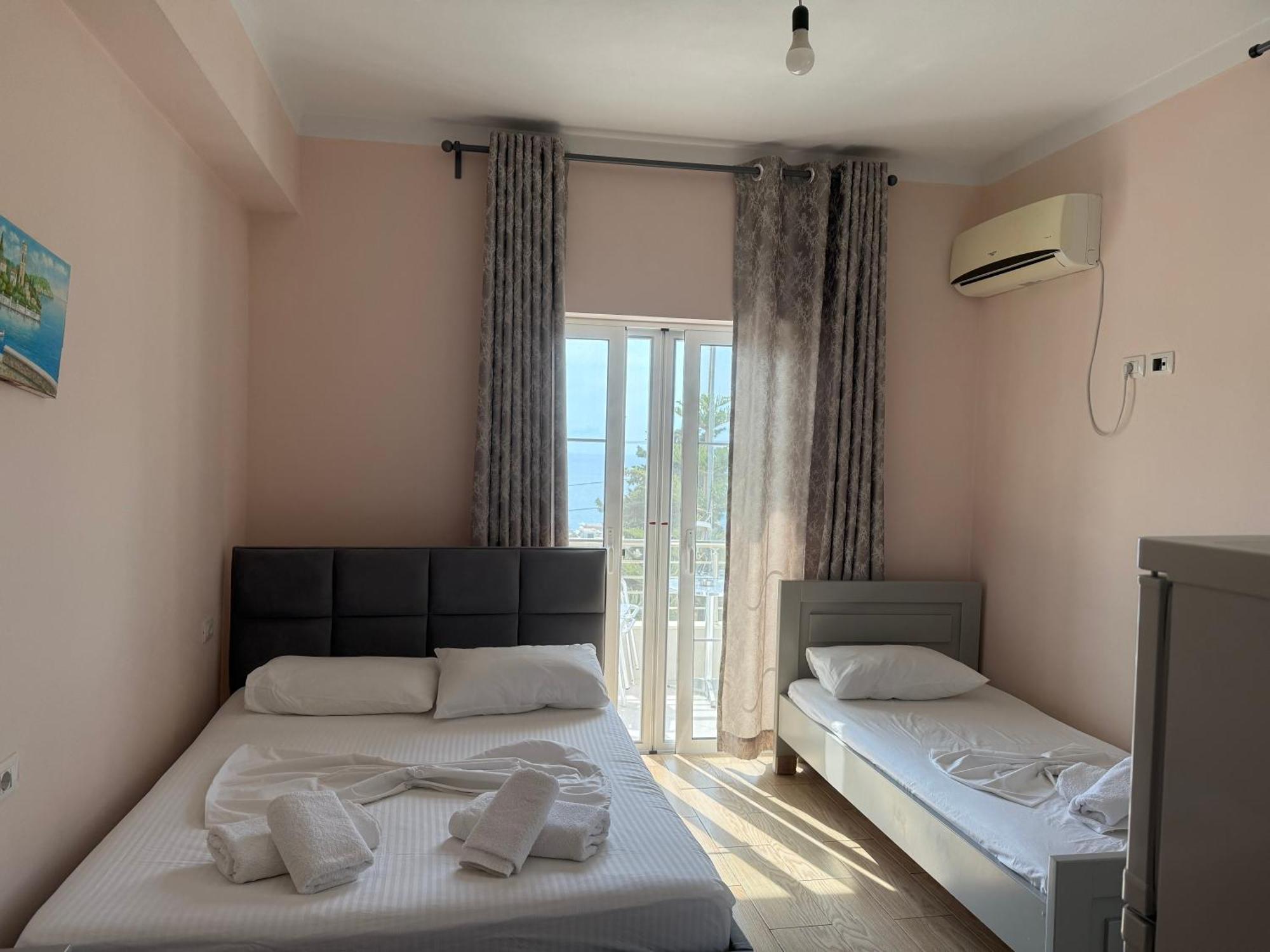Villa Almar Sarandë Esterno foto